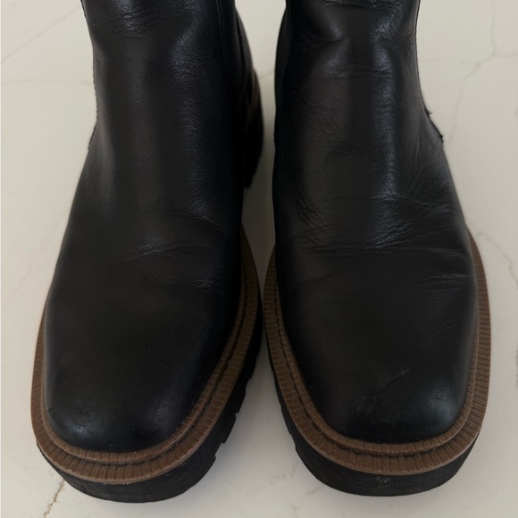 Sam Edelman Laguna Chelsea Boots - Picture 3 of 6